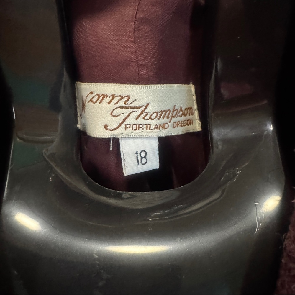Vintage Norm‎ Thompson Burgundy  Blazer Classic Wool Jacket - Picture 3 of 7